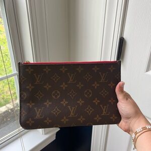 Louis Vuitton Monogram Clutch